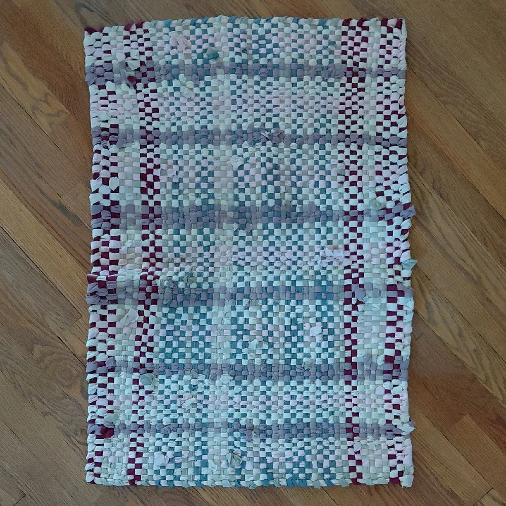 Upcycled Handwoven Cotton Rag Door Mat in Cream & Pink & Gray